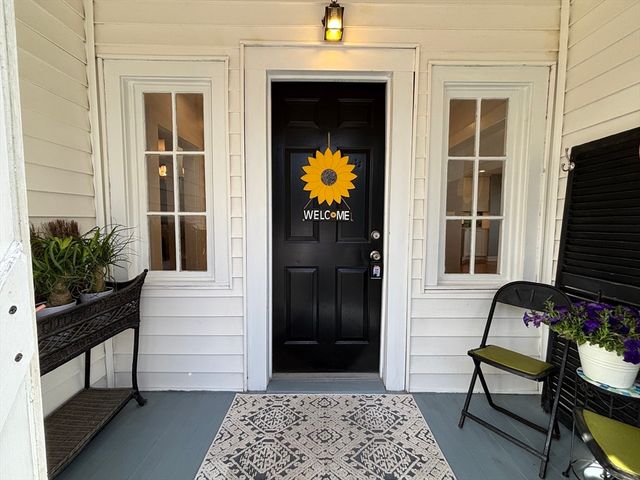 19 Brinsley St, Quincy, MA 02169