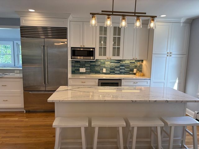 19 Brinsley St, Quincy, MA 02169
