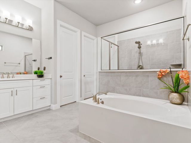 12767 Royal Oaks Lane, Farmers Branch, TX 75234