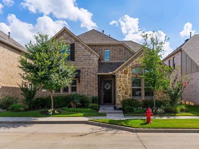 12767 Royal Oaks Lane, Farmers Branch, TX 75234