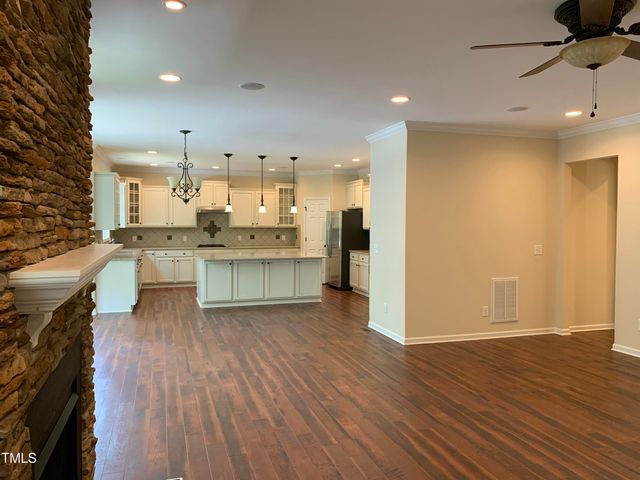 1641 Holly Creek Lane, Chapel Hill, NC 27516