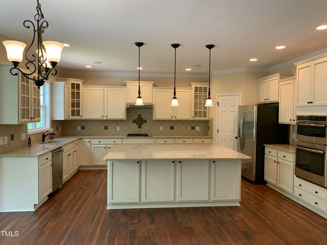 1641 Holly Creek Lane, Chapel Hill, NC 27516