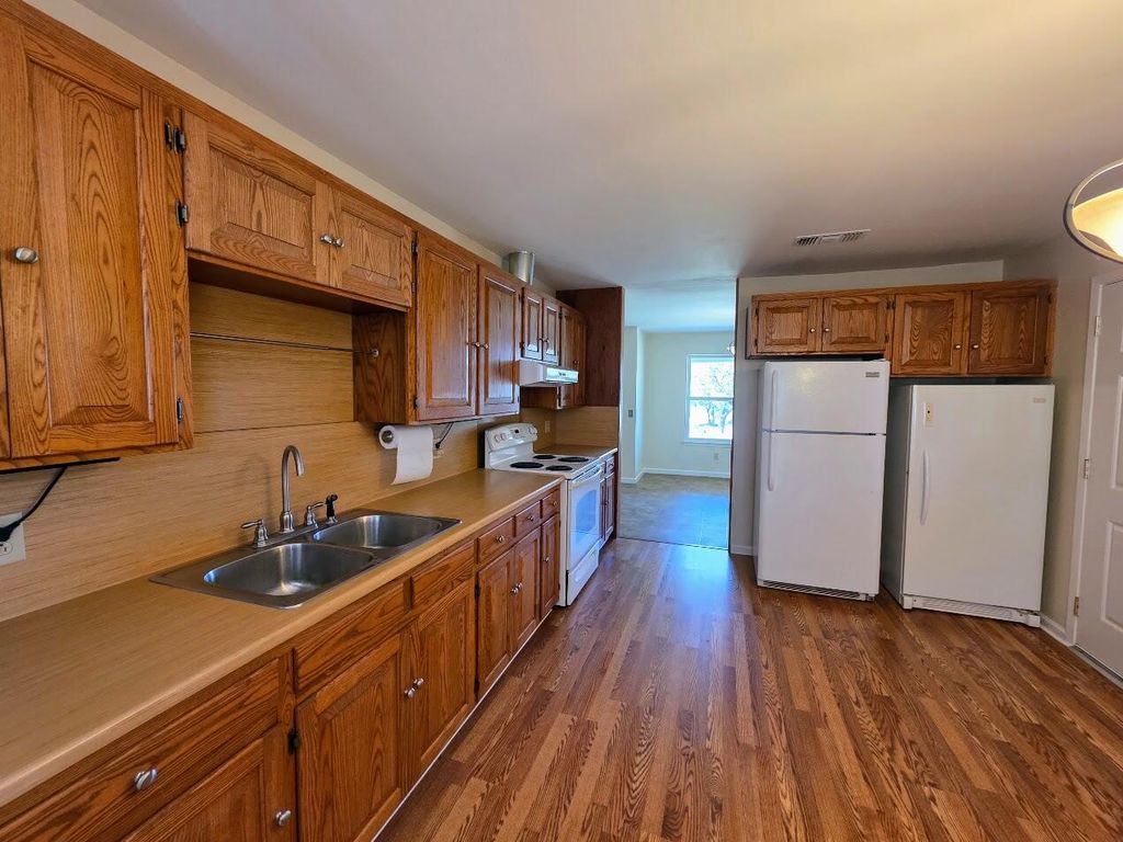 Image 22 of property listing at 6343 County Road 101, Mertzon, TX 76941