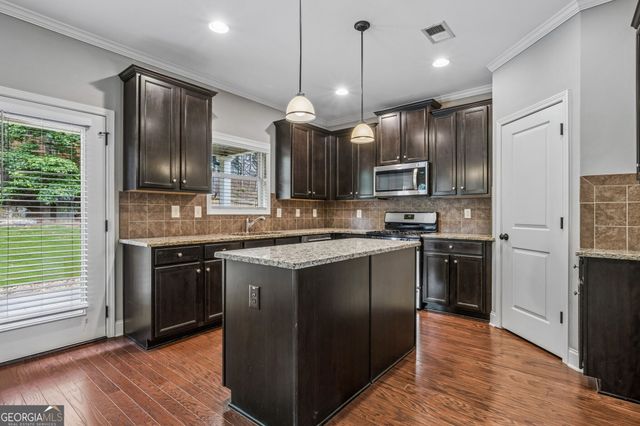 4327 Chesterfield Court, Buford, GA 30518
