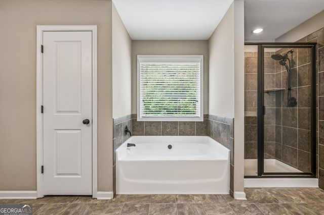 4327 Chesterfield Court, Buford, GA 30518
