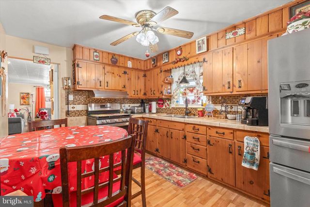 376 PENNSYLVANIA AVE, York, PA 17404