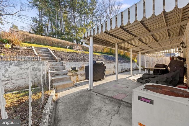 376 PENNSYLVANIA AVE, York, PA 17404