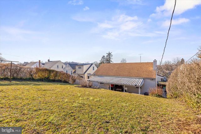 376 PENNSYLVANIA AVE, York, PA 17404