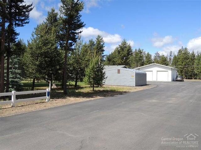 53827 Yoho Drive, La Pine, OR 97739