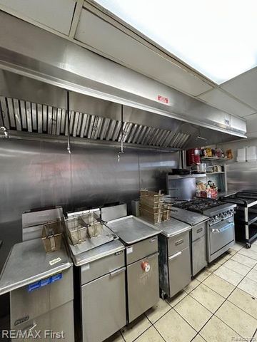 18035 Conant Street, Detroit, MI 48234