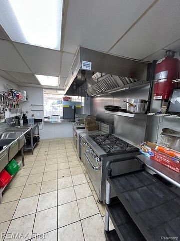 18035 Conant Street, Detroit, MI 48234