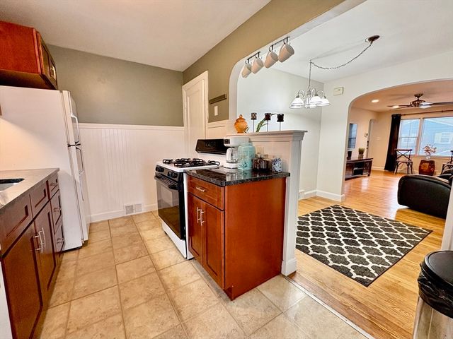 82 Millard Ave, Lynn, MA 01904