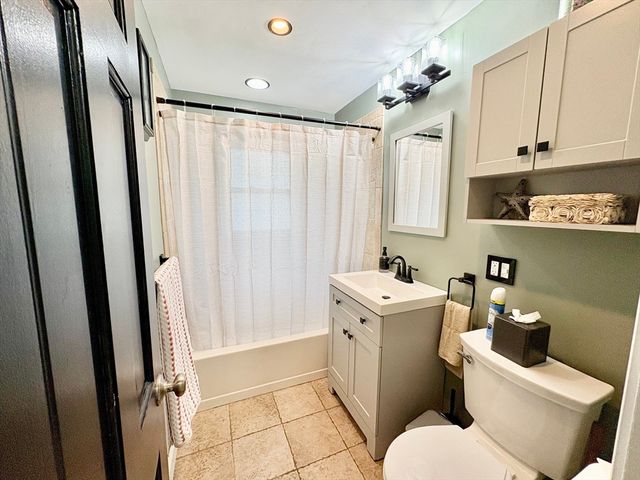 82 Millard Ave, Lynn, MA 01904