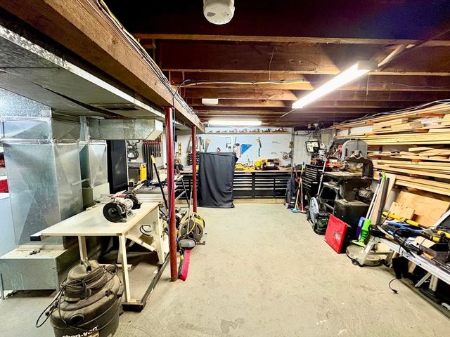 82 Millard Ave, Lynn, MA 01904