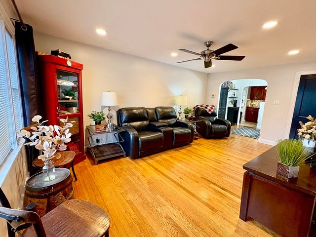 82 Millard Ave, Lynn, MA 01904