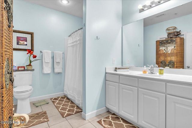 1521 Cadfel Court Unit 201, Wilmington, NC 28412