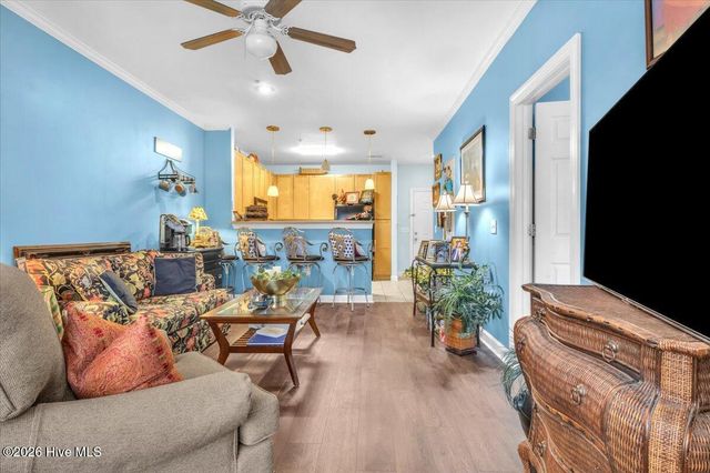 1521 Cadfel Court Unit 201, Wilmington, NC 28412