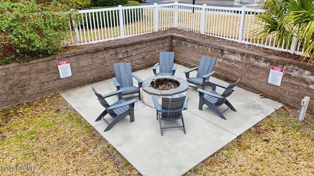 1521 Cadfel Court Unit 201, Wilmington, NC 28412