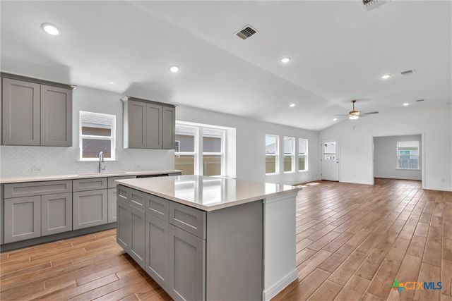 607 Waylon Circle, Killeen, TX 76542