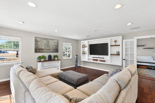 15203 LANDMARK Circle N, Jacksonville, FL 32226