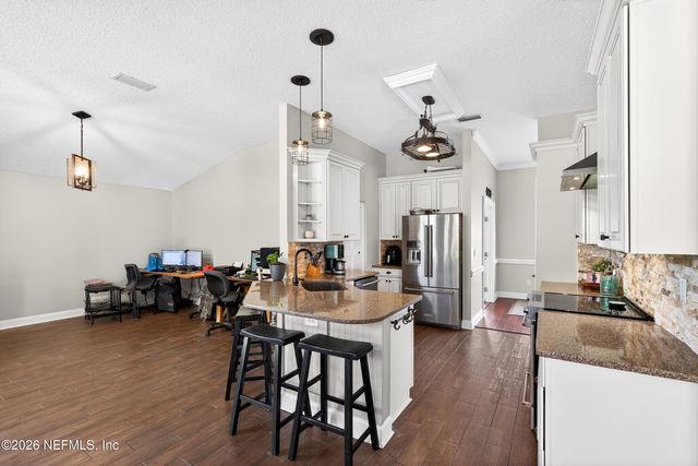 15203 LANDMARK Circle N, Jacksonville, FL 32226