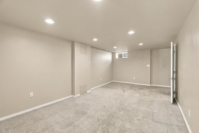 1503 E Glass Ave, Spokane, WA 99207