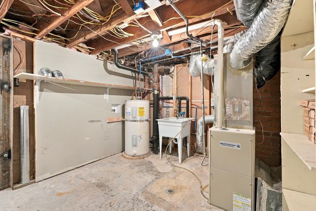 1503 E Glass Ave, Spokane, WA 99207