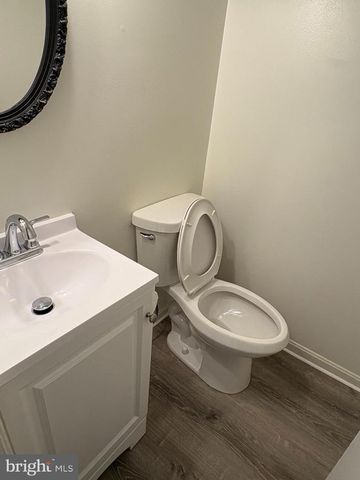 10610 CHISHOLM LANDING TER, North Potomac, MD 20878