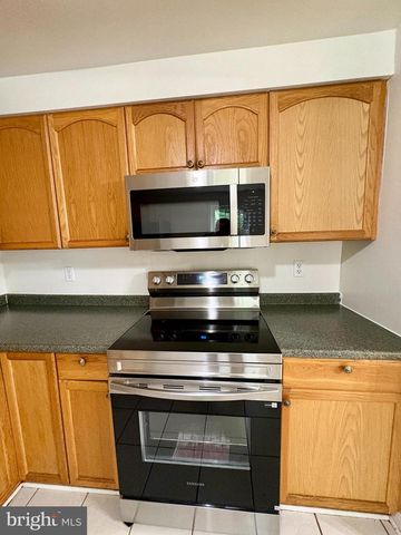 10610 CHISHOLM LANDING TER, North Potomac, MD 20878