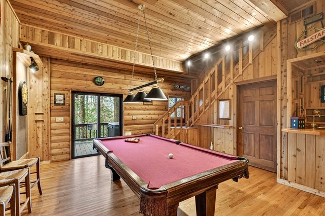 144 Hothouse View, Mineral Bluff, GA 30559