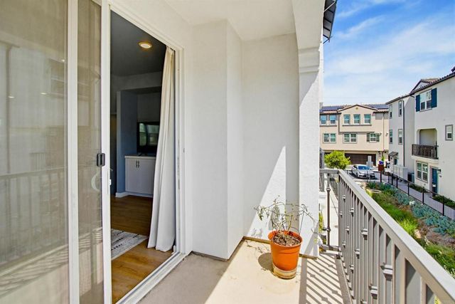 437 Jupiter, Escondido, CA 92025