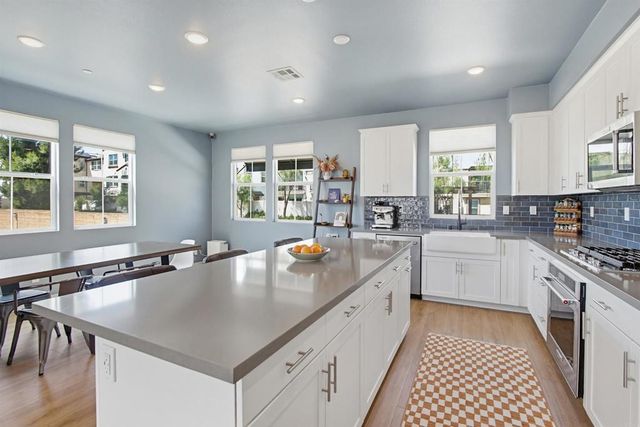 437 Jupiter, Escondido, CA 92025