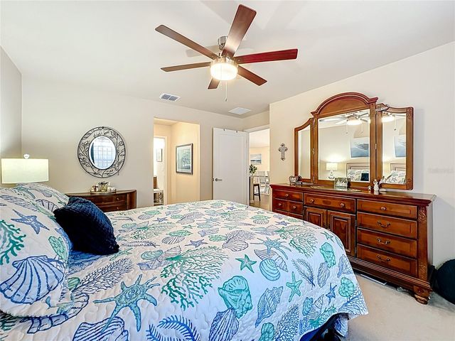 1320 SANFORD AVENUE, Sanford, FL 32771