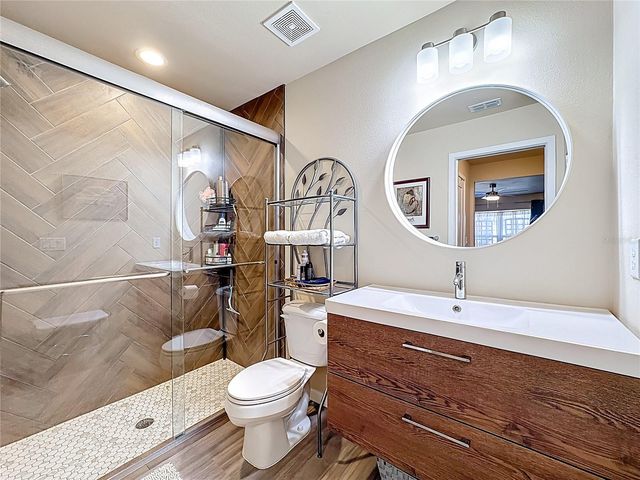 1320 SANFORD AVENUE, Sanford, FL 32771