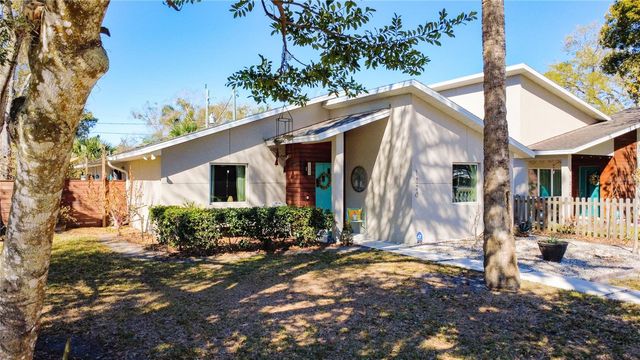 1320 SANFORD AVENUE, Sanford, FL 32771