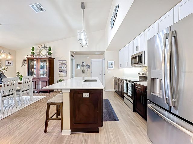 1320 SANFORD AVENUE, Sanford, FL 32771