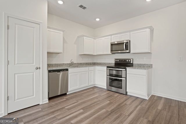 541 MAGNOLIA Circle, Palmetto, GA 30268