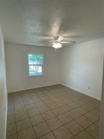 24407 Rockin Seven Drive, Hockley, TX 77447