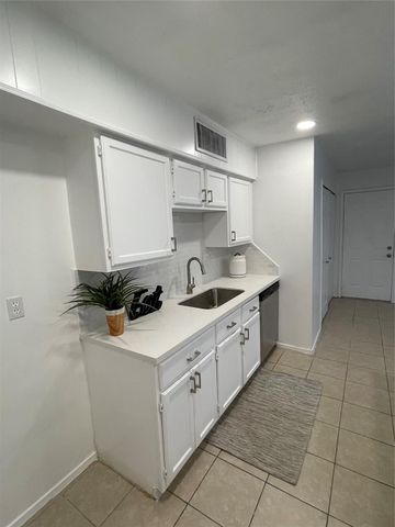 24407 Rockin Seven Drive, Hockley, TX 77447