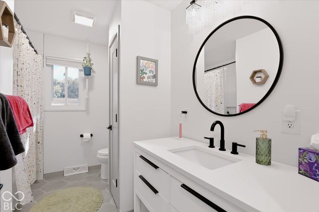 131 Blairsden Avenue, Carmel, IN 46032