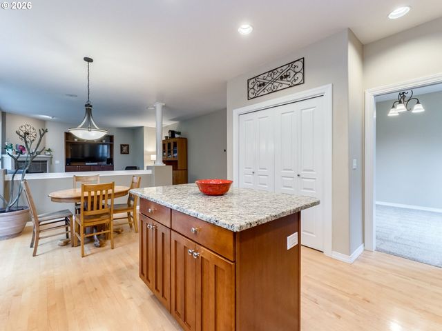 608 Ne 115TH Cir, Vancouver, WA 98685