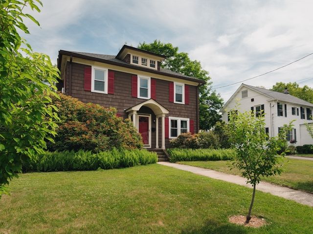 8 Liberty Street, Holyoke, MA 01040