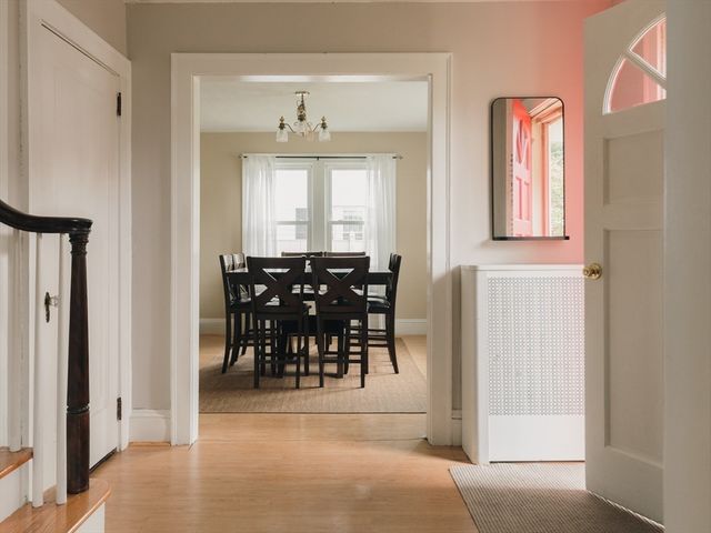 8 Liberty Street, Holyoke, MA 01040