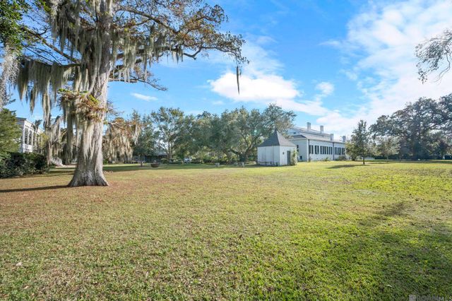 4250 Highway 308 Highway, Napoleonville, LA 70390