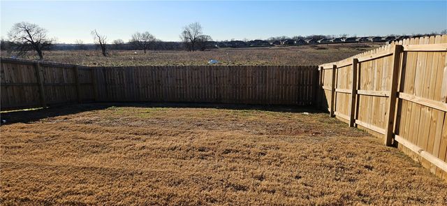 526 68th Avenue, Highfill, AR 72712