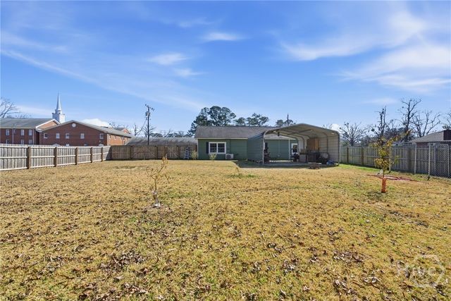 14 Redmond Avenue, Garden City, GA 31408