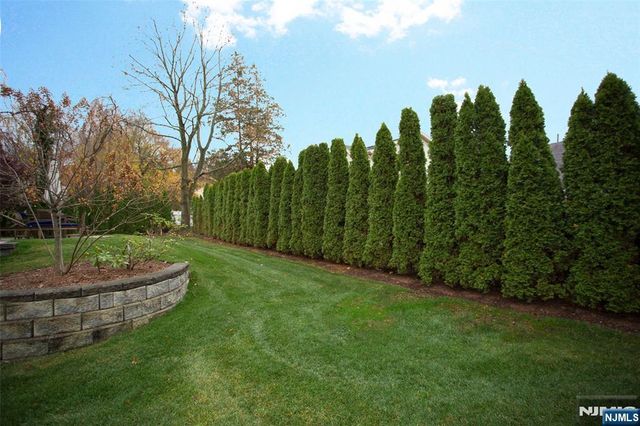 146 Palisade Avenue, Cresskill, NJ 07626