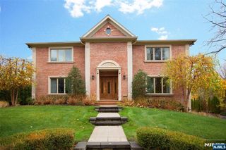 146 Palisade Avenue, Cresskill, NJ 07626