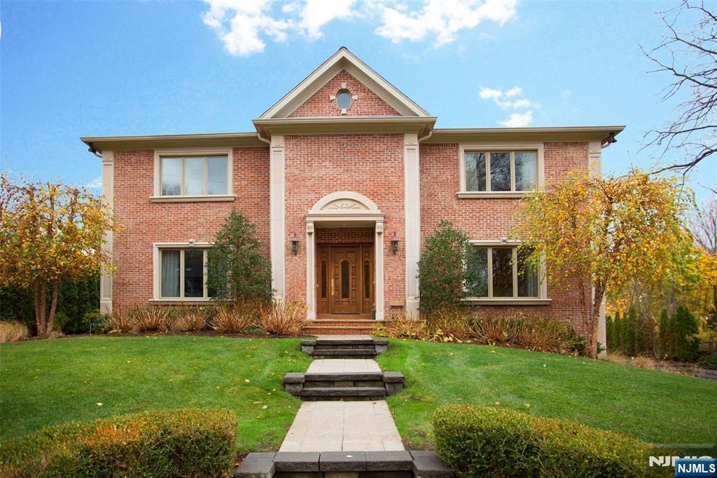 146 Palisade Avenue, Cresskill, NJ 07626