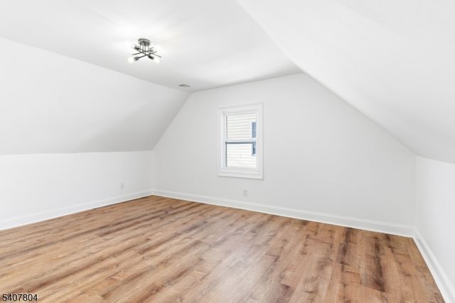 2 Gold St, Green Brook Twp., NJ 08812